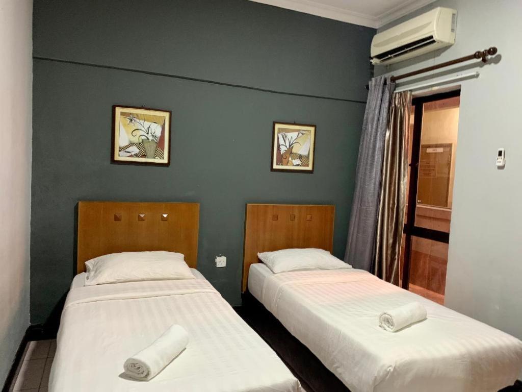 Marina Court Vacation Home 3 Bedrooms - Kota Kinabalu Esterno foto